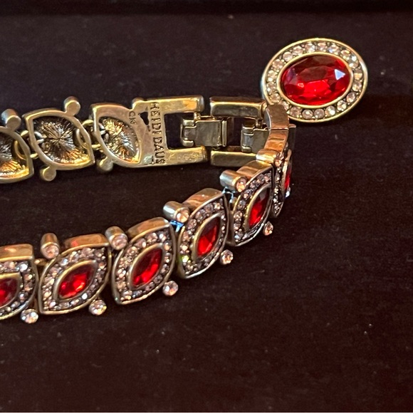 Heidi Daus Worth Waiting For Jewelry Set - Picture 4 of 5